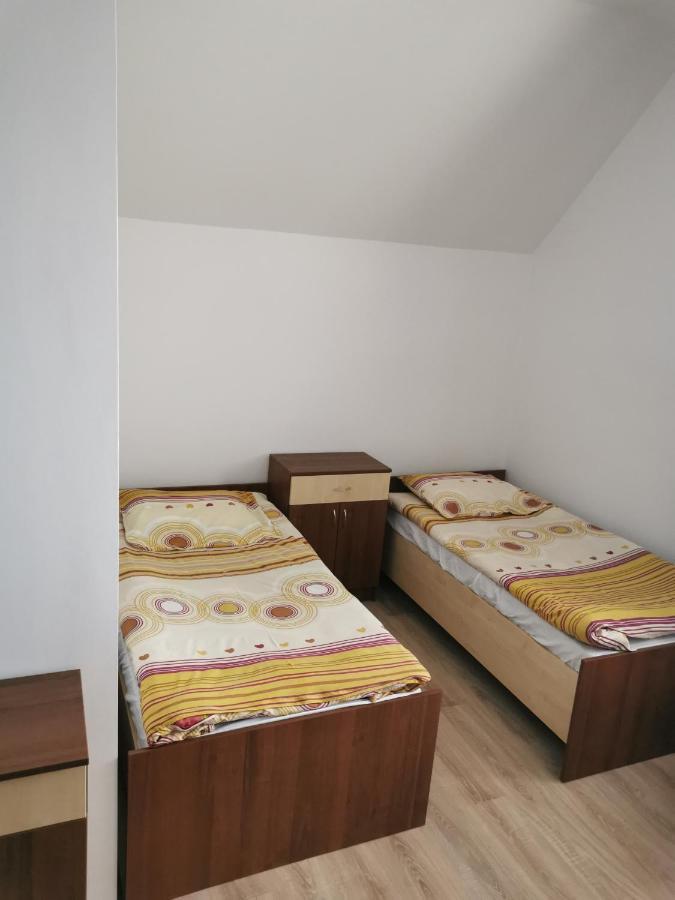 Noclegi Piotrkow Tryb Piotrków Trybunalski Exterior foto